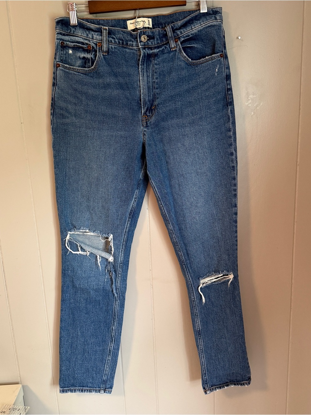 Abercrombie & Fitch The Skinny High Rise Women’s Distressed Jeans Size 30|10L